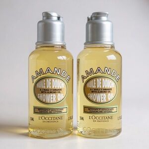 L'OCCITANE Almond Shower Oil - Golden Hue